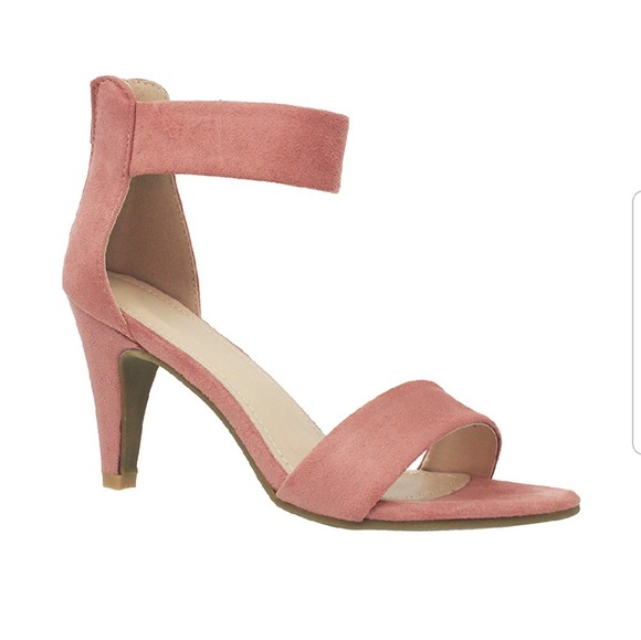 salmon pink heels